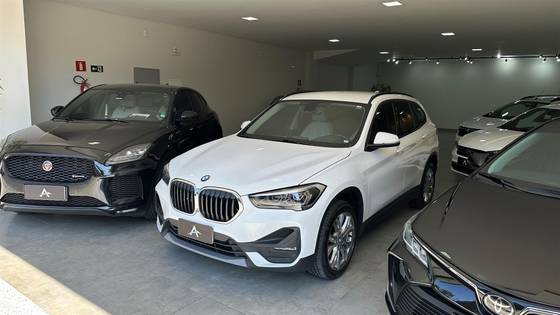 BMW X1 2.0 16V TURBO ACTIVEFLEX SDRIVE20I X-LINE 4P AUTOMÁTICO